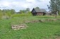 The location of the former synagogue of Višķi. Today, only the foundations remain. They are located near a road surrounded by other houses in the village. ©Marija Sbrina/Yahad – In Unulm