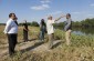 Pavel C., born in 1926, points to the riverside where he helped the Jews to cross the river. © Victoria Bahr/Yahad-In Unum